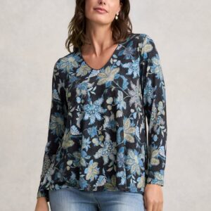 V-Neck Relaxed T-Shirt - Floral Chintz Print